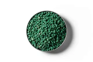 Green Selenium - Selprill Double® fertiliser additive prills in a round dish
